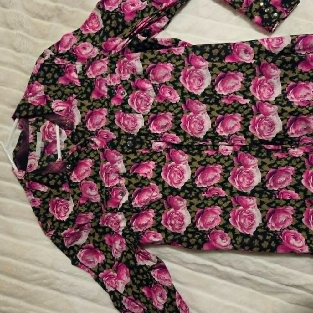 TIN HAUL BUTTON UP SHIRT - LIKE NEW - SIZE L